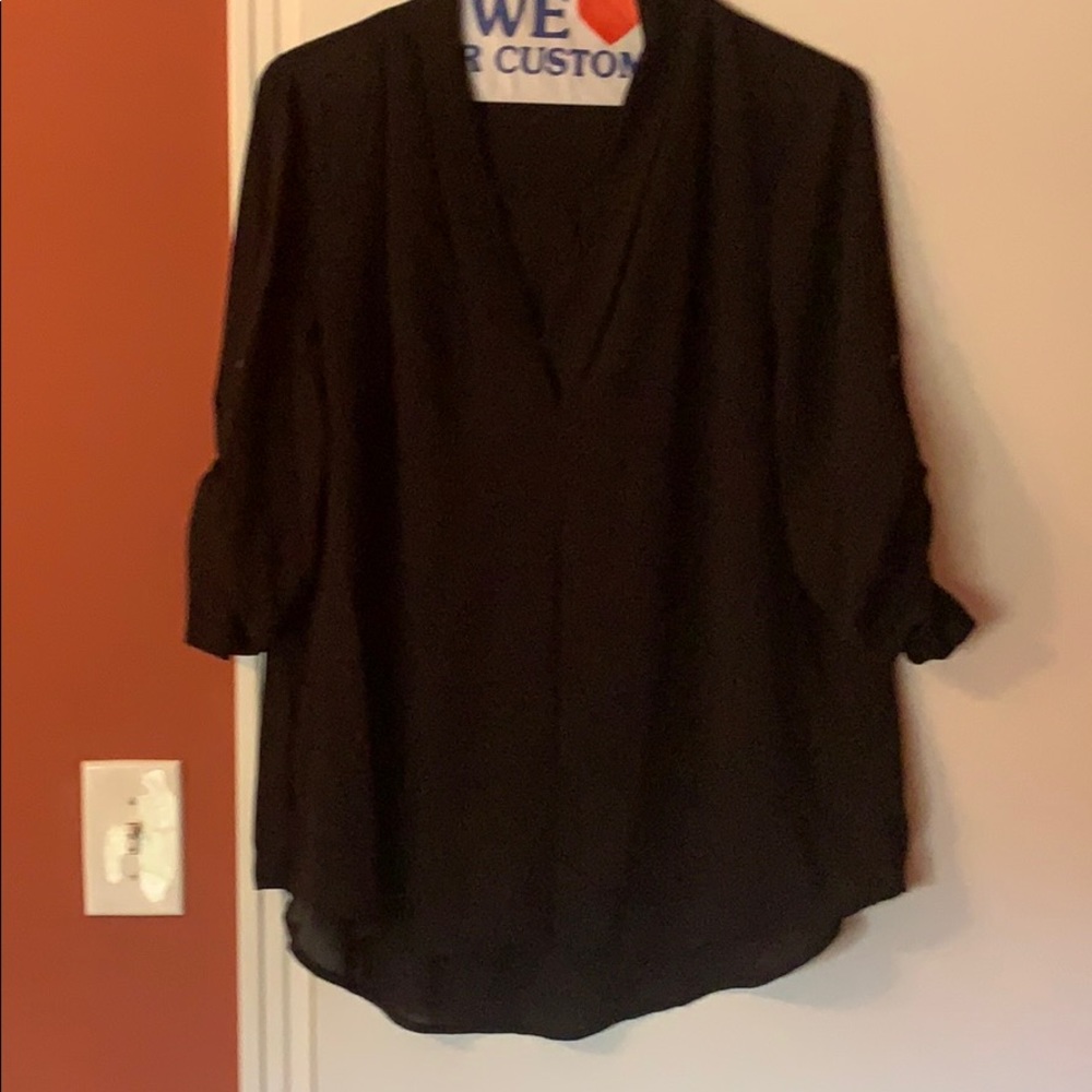 Three-quarter length sleeve blouse